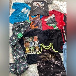 Lot of boys Star Wars clothing size 5-6